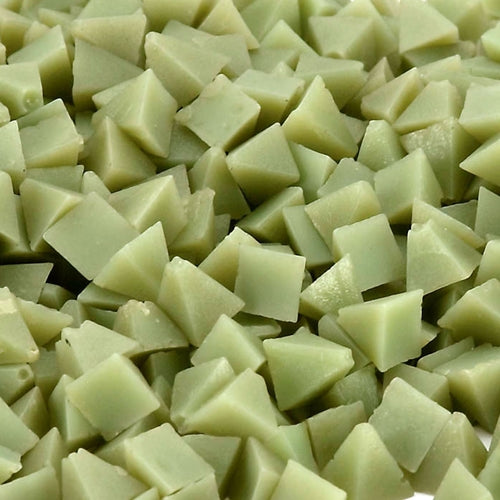 [852-0442] Light Green Plastic Pyramids, 400 grit - 10 lbs.
